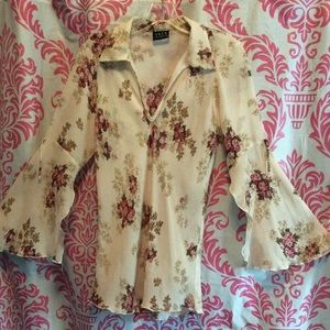 JKLA California Open bell sleeve floral sheer top